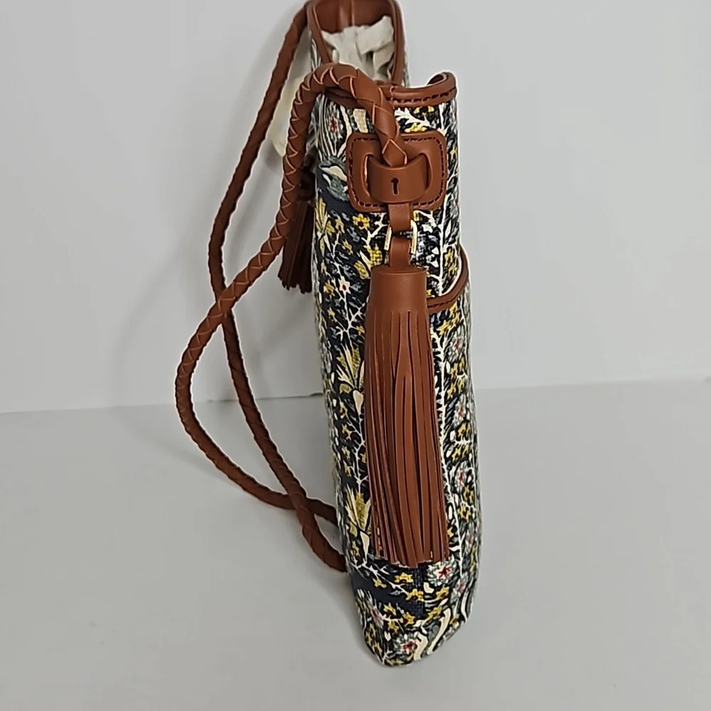 Spartina 449 Lyla Hobo Bag and Matching Grab n Go Keychain Jones Hundred